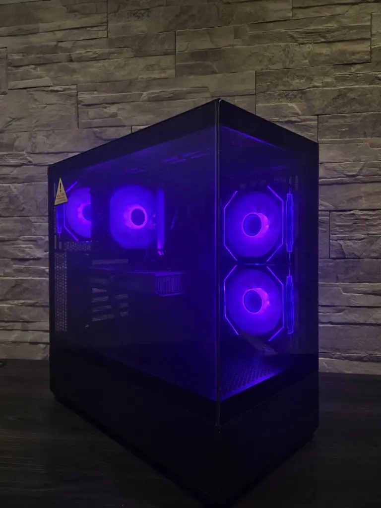 Pc Gamer Ryzen 5 5600X et RTX 5060
