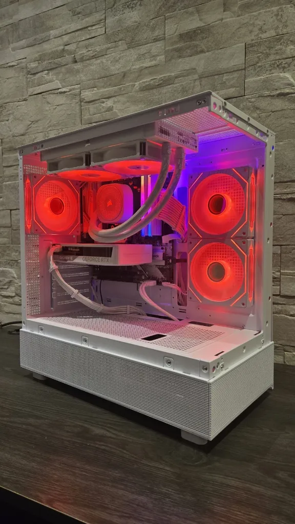 Ryzen 5 7600X/RTX 5060